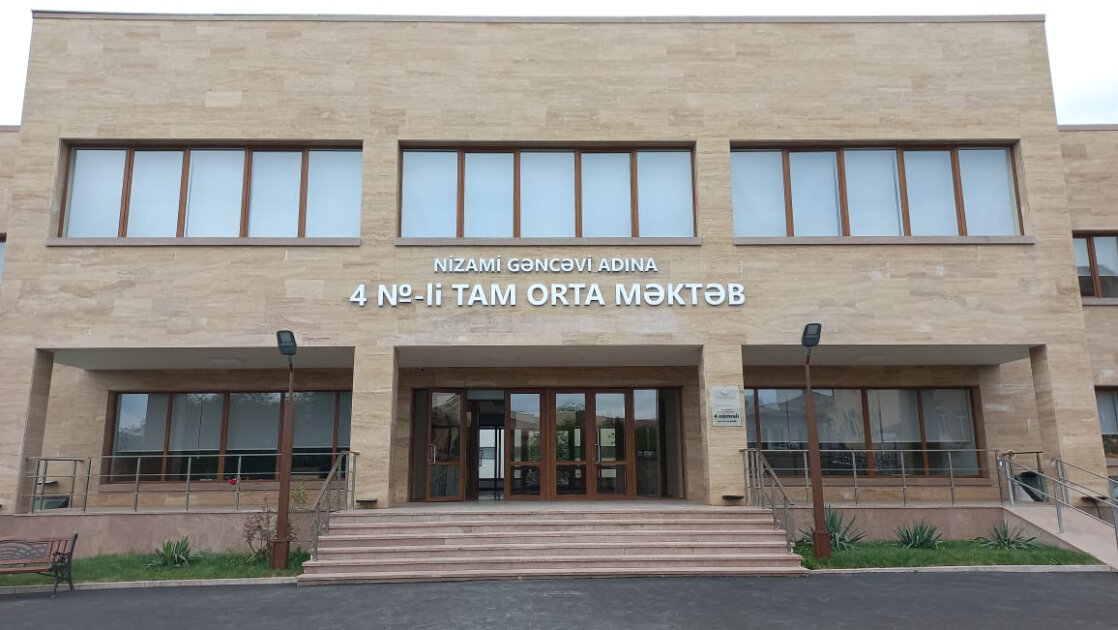 Xankəndidə yeni məktəb TİKİLİR