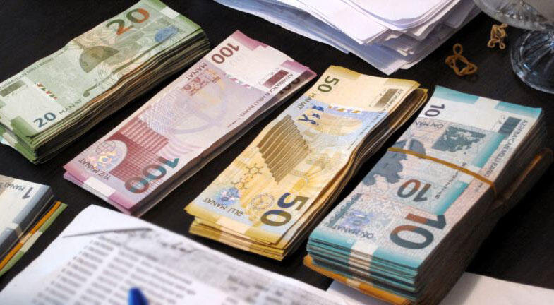 SON DƏQİQƏ-Maaşlar 100 MANAT ARTACAQ
