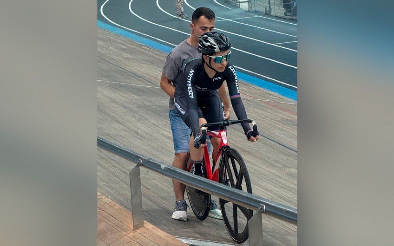 Velosipedçimiz Qazaxıstanda bürünc medal QAZANDI
