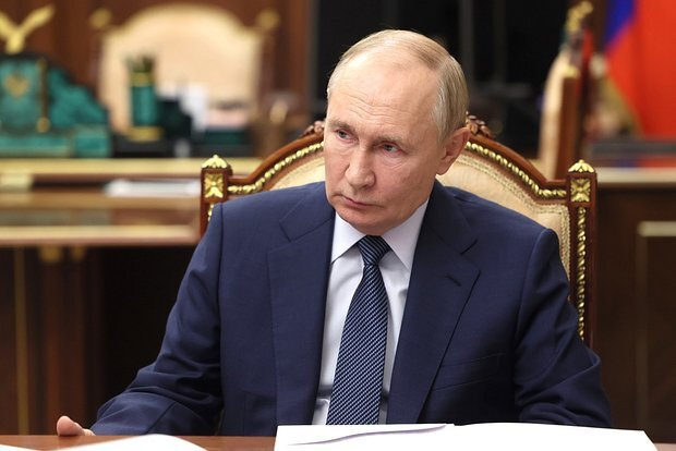 Uşakov: Putin və Tramp bir-birlərinə adları ilə müraciət ediblər