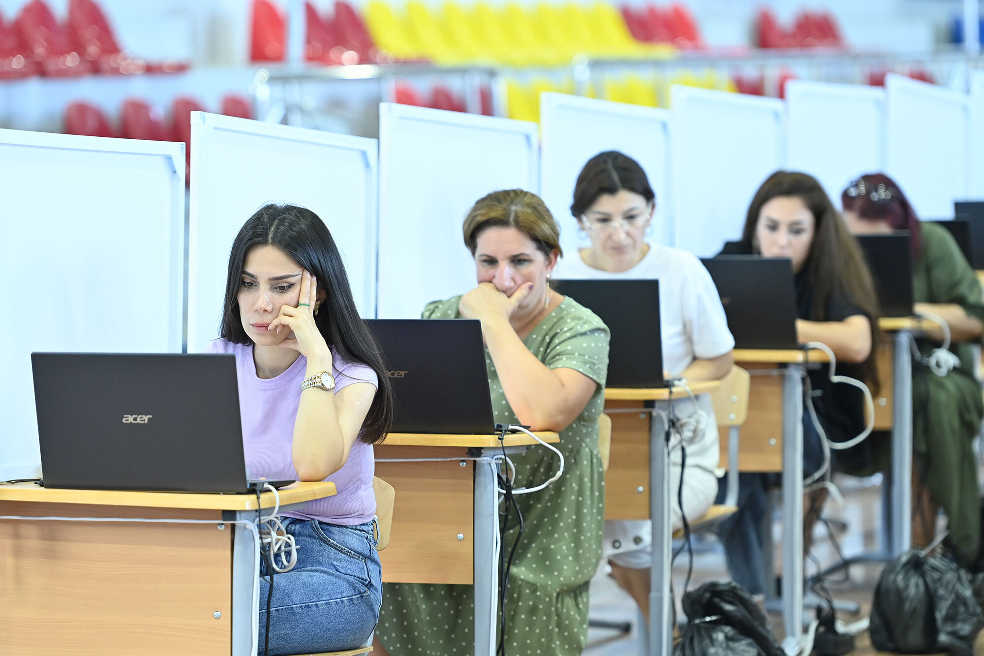Müəllim işləmək istəyənlərin nəzərinə! - Vakansiya var