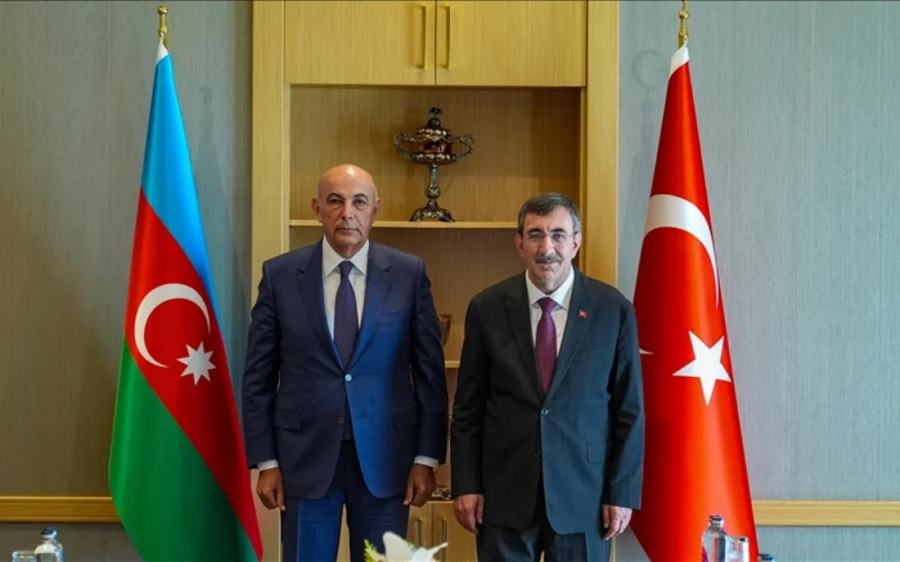Türkiyənin vitse-prezidenti Ədalət Vəliyevlə GÖRÜŞDÜ