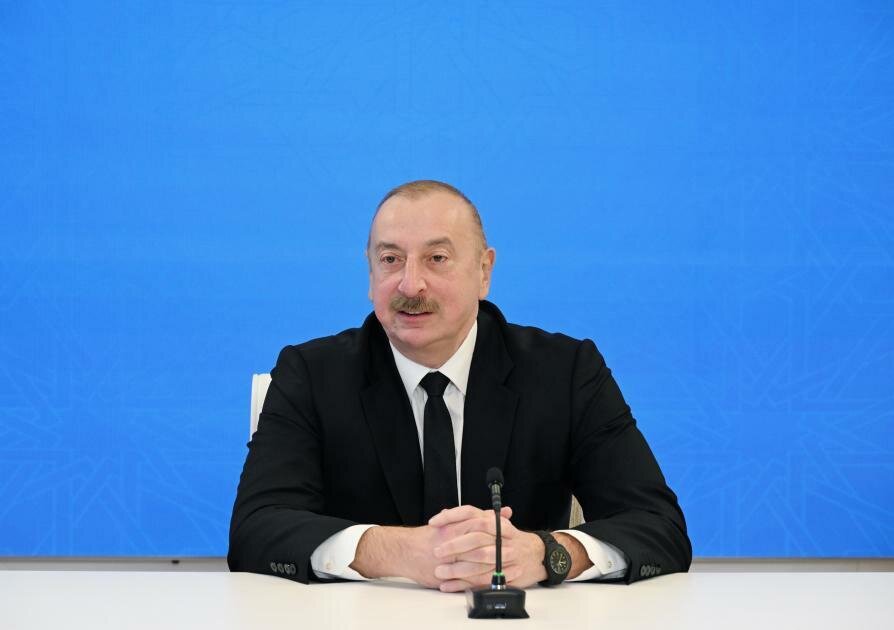 Prezident daha iki fərman imzaladı