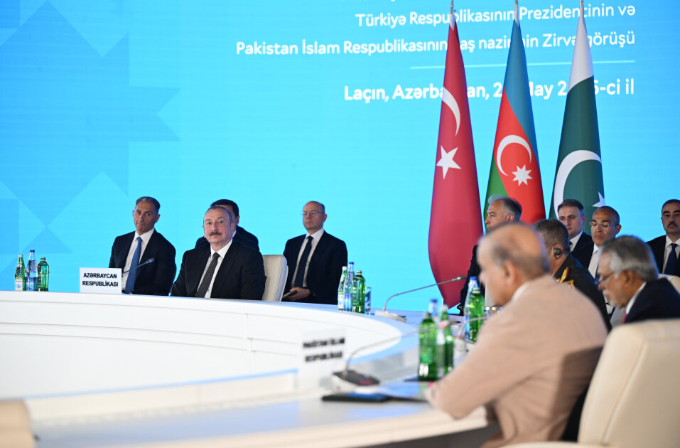 İlham Əliyev birgə hərbi təlimlərdən danışdı
