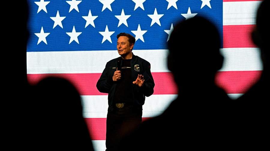 Elon Musk ABŞ prezidenti Donald Trampın baş müşaviri vəzifəsini tərk etdi