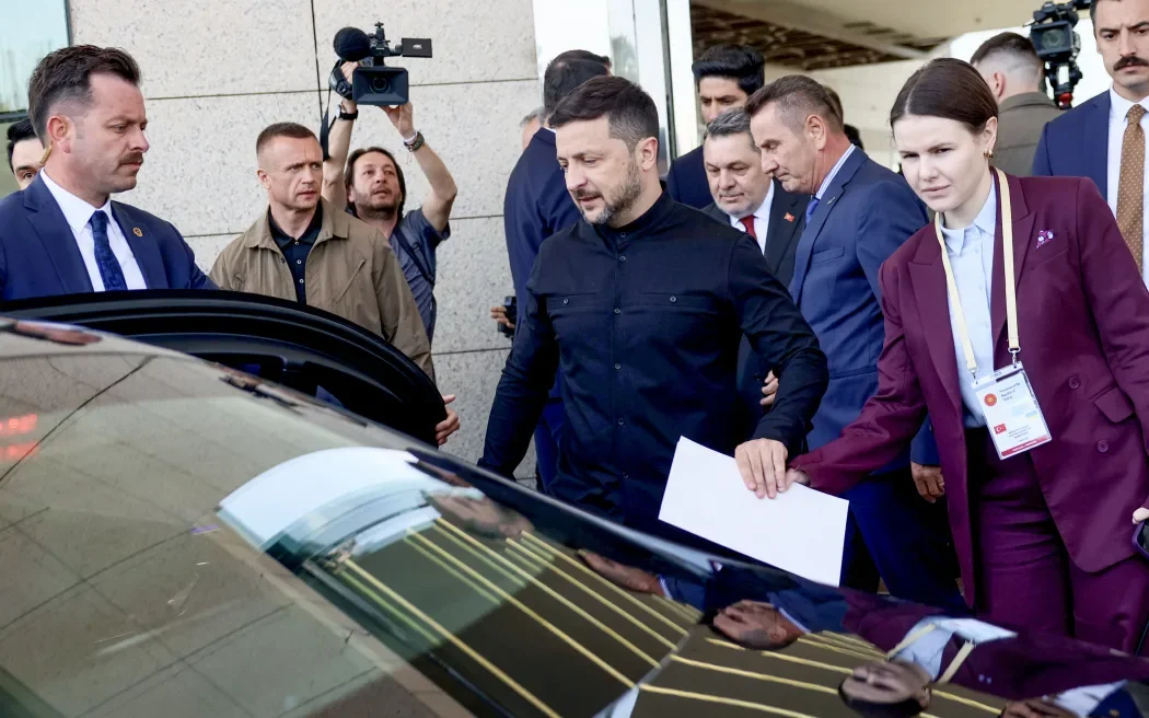 Rusiya atəşkəslə razılaşmasa, ona təzyiq daha çox olmalıdır - Zelenski
