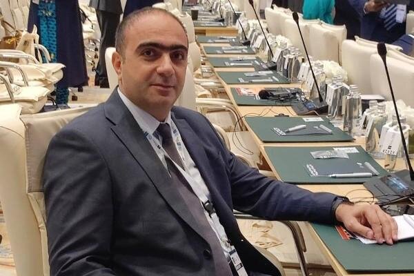 YENİ NAZİR MÜAVİNİ KİMDİR?