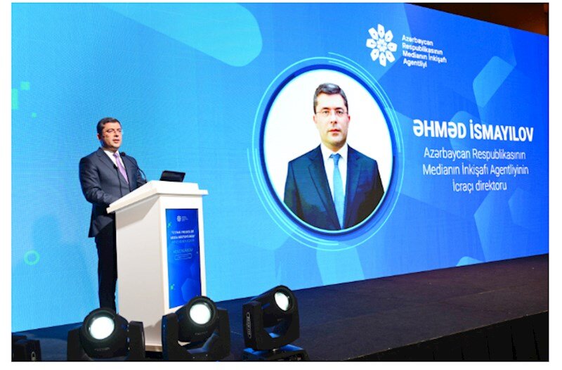 Əhməd İsmayılov Vətən müharibəsində və ondan sonrakı dövrdə medianın fəaliyyətindən danışıb