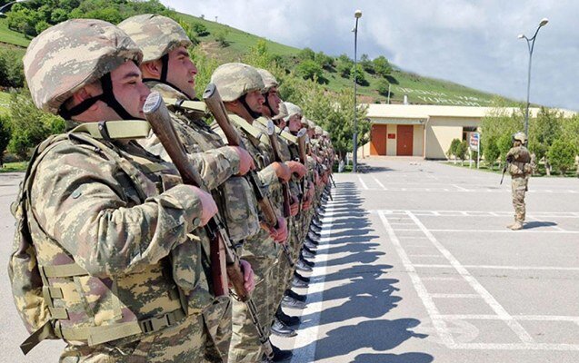 Yaşı 30-u keçən şəxslər mayda əsgərliyə ÇAĞIRILACAQ? - Rəsmi məlumat