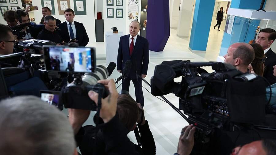 Putin və Tramp məhbus mübadiləsini müzakirə ediblər