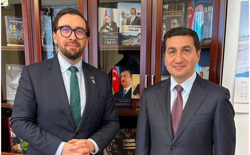 Hikmət Hacıyev Aleksandr Vinnikovla görüşdü