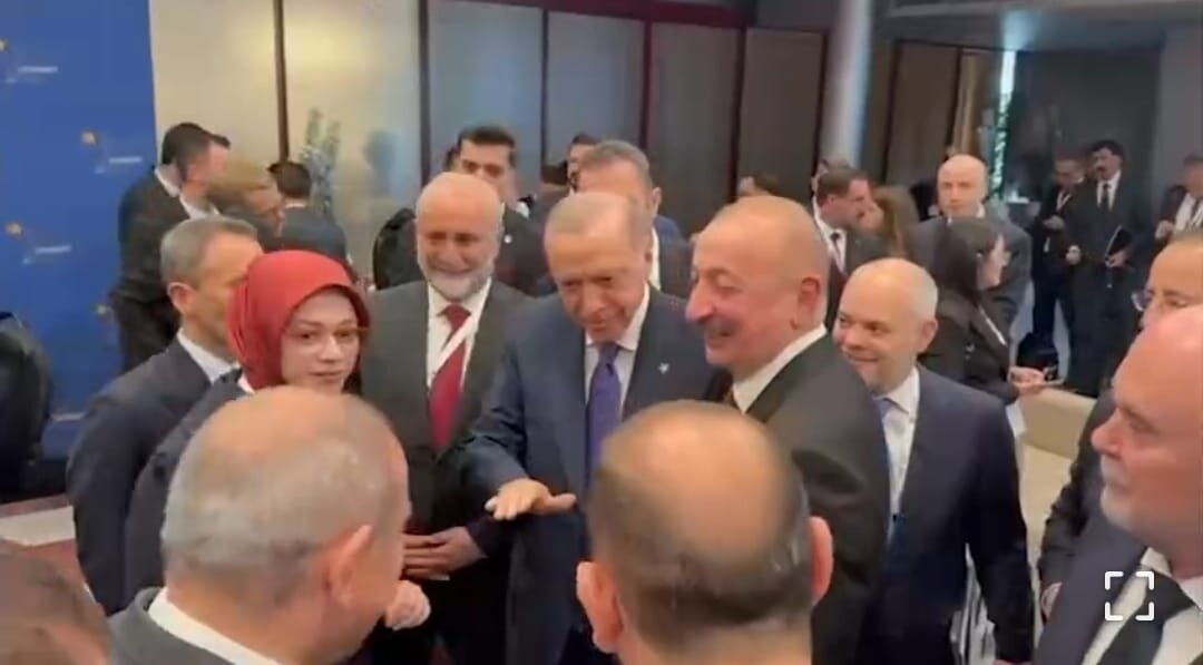 İlham Əliyevin Ərdoğanla səmimi görüntüləri