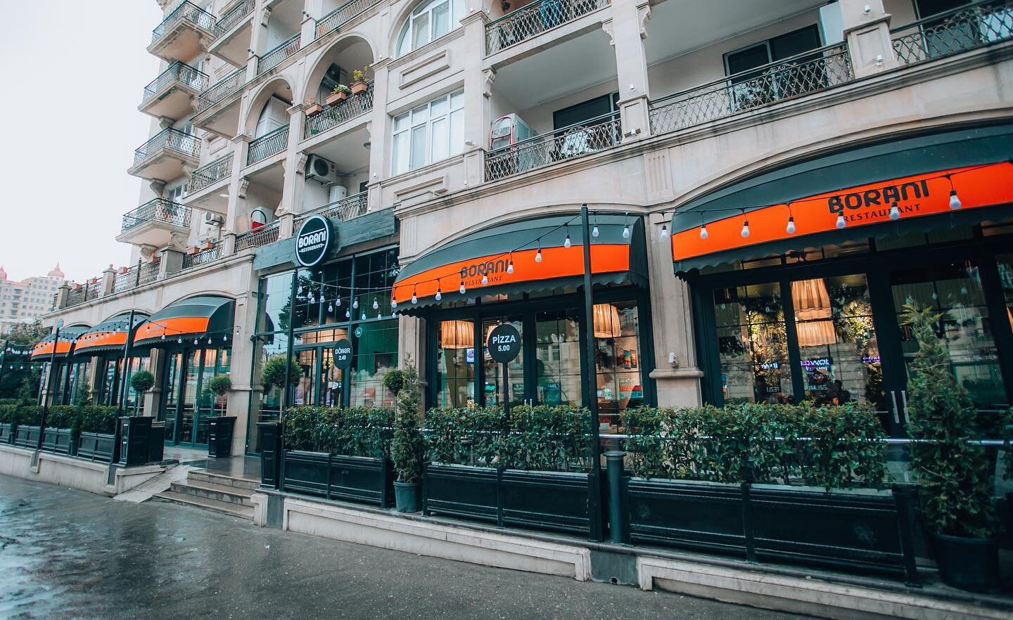 “Boranı” restoranının sahibi Babək prospektində ağacları kəsilib?-İDDİA