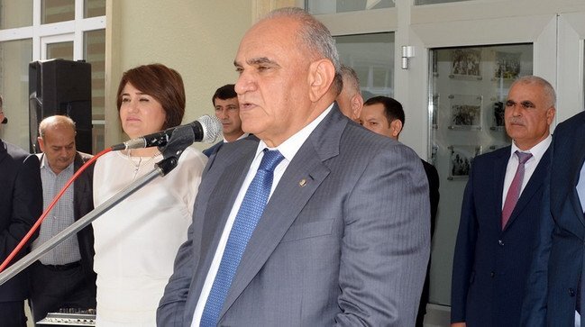 20 ildir icra başçısı olan Mərdan Camalov……