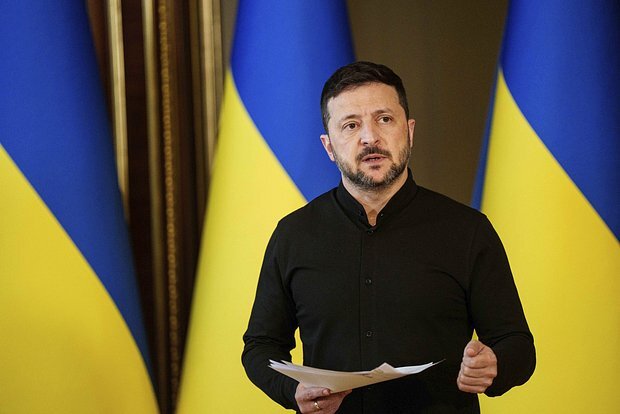 Zelenski Rusiyanın yeni regionlarının tanınmasından danışıb