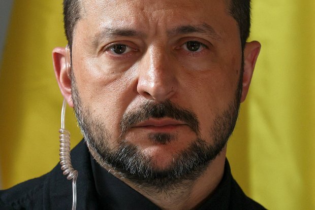 Zelenskinin reytinqi danışıqlardan əvvəl dəyişib