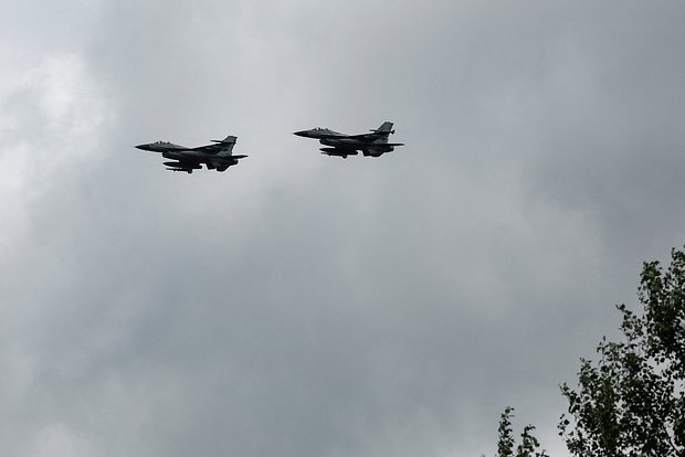 Hollandiya Ukraynaya vəd etdiyi bütün F-16 qırıcılarını göndərib