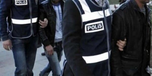 FETÖ əməliyyatı: 61 hərbçi həbs edildi