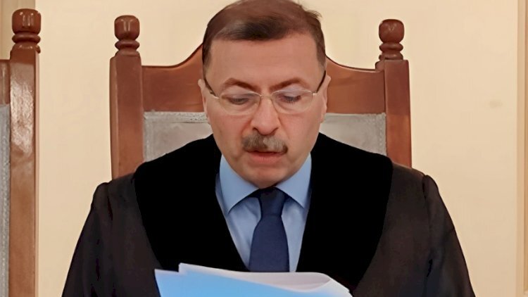 Azad Məcidov TƏQAÜDƏ GÖNDƏRİLDİ
