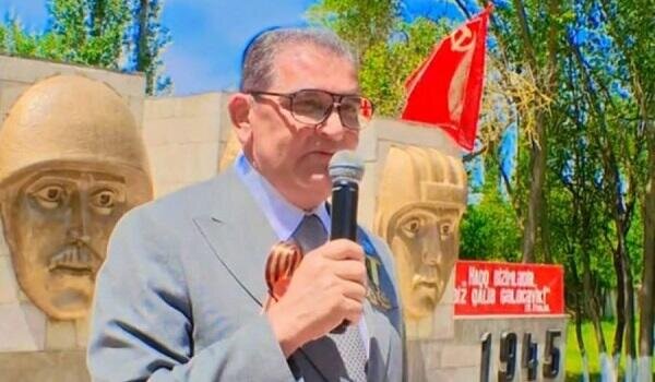 Saleh Səmədov rəisi söydüyünə görə həbs edilib - Şok təfərrüat