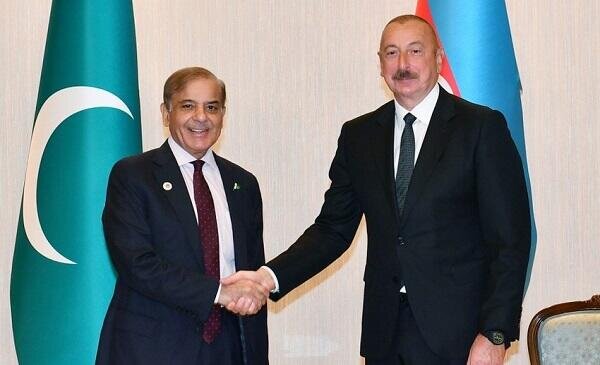 Laçında İlham Əliyevin Şəriflə məhdud tərkibdə görüşü keçirildi