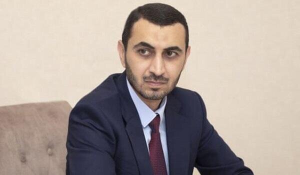 Sədr xalası oğlunu direktor, yeznəsini müavin təyin edib?