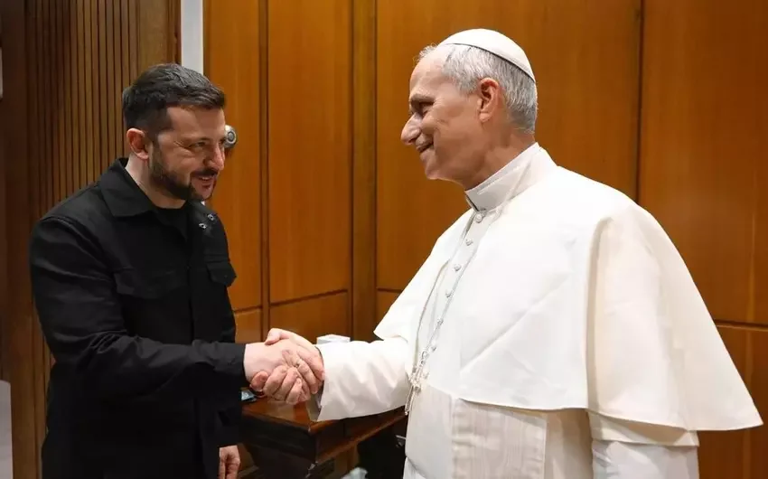 Zelenski Roma Papası ilə görüşdü