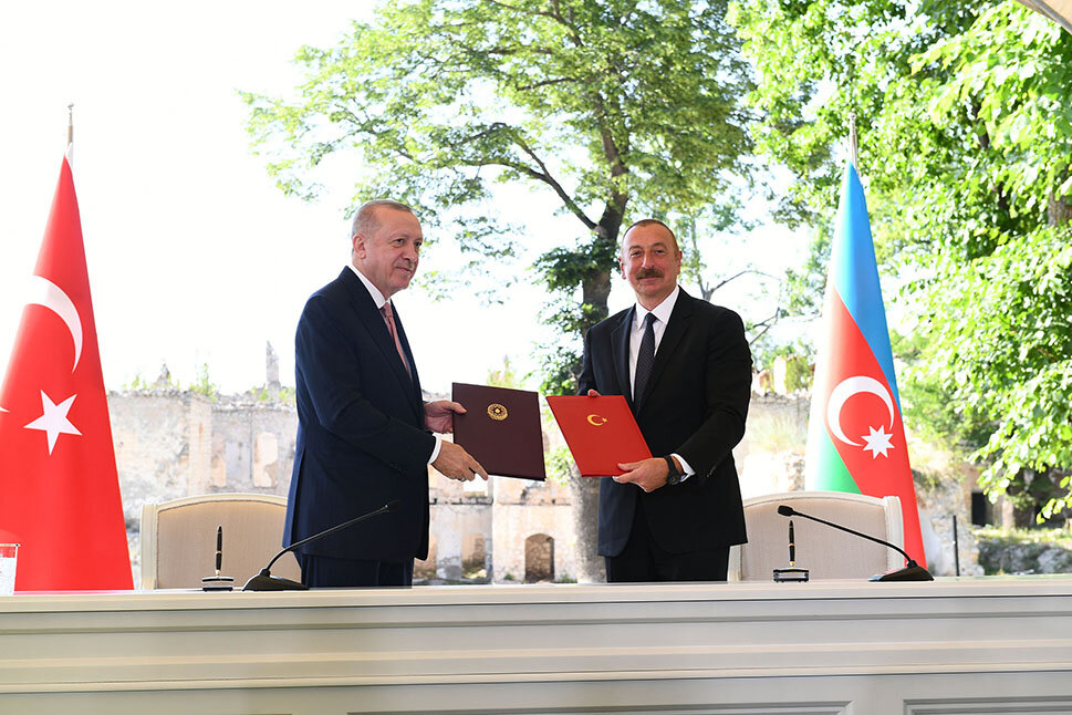Şuşa bəyannaməsi ilə hər iki dövlət münasibətlərinin qızıl dövrünə qədəm qoydu
