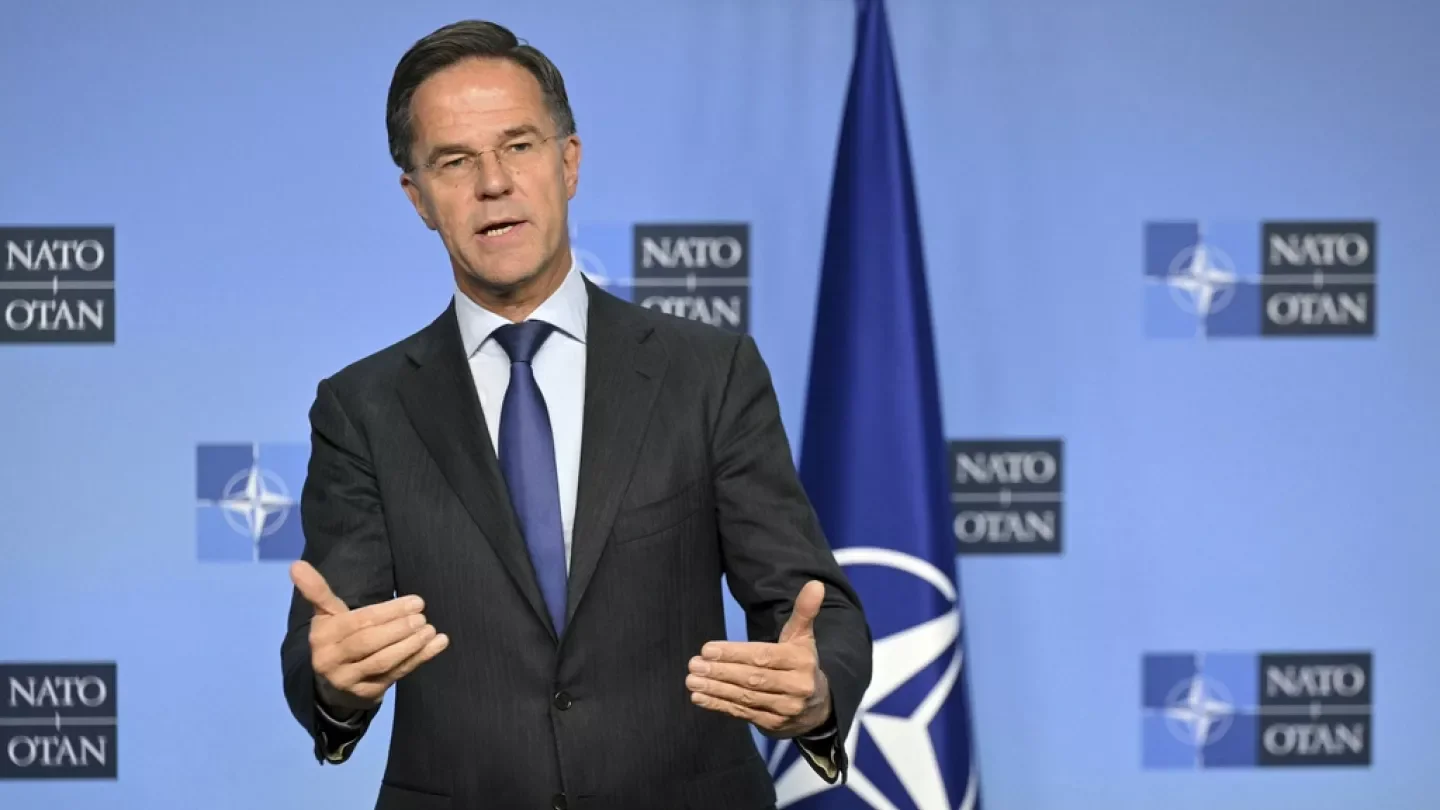 NATO-nun baş katibi Trampa: “Avropa ödəyəcək və bu, sizin qələbəniz olacaq”