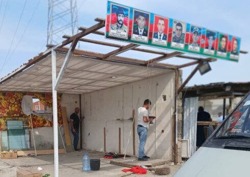 QAZİNİ ALDADIB, MAĞAZASINI SÖKDÜLƏR...