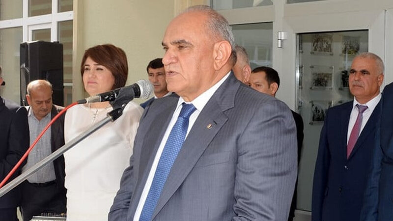 SON DƏQİQƏ-İcra başçısının qalmaqallı nümayəndəsi həbs edildi