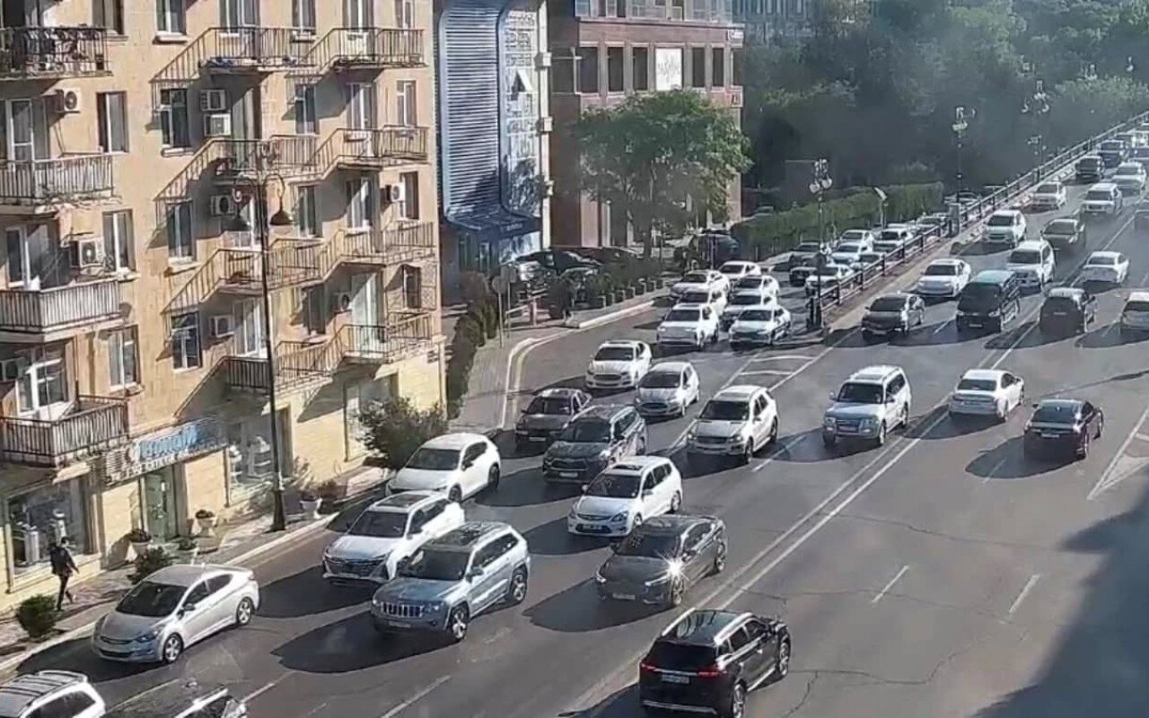 Hazırda bu yollarda sıxlıq var - SİYAHI