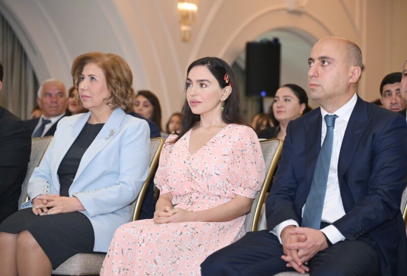 Leyla Əliyeva məzun günündə