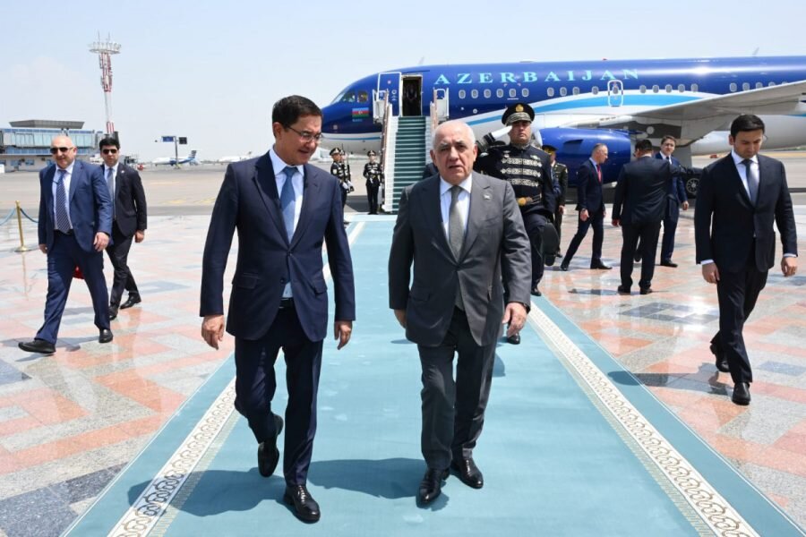 Əli Əsədov Özbəkistanda səfərdədir