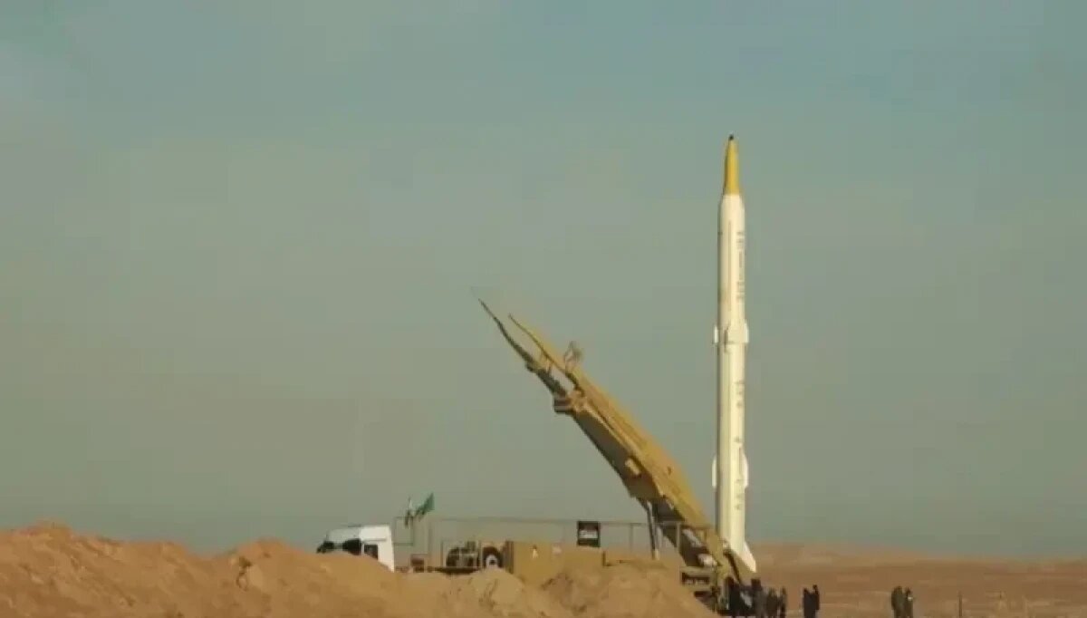 İran İsrailə qarşı ilk dəfə"Səccil" raketindən istifadə etdi