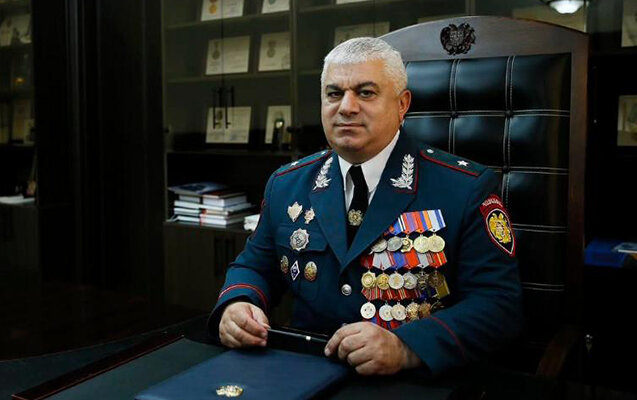 Paşinyan Ovannisyanı istefaya göndərdi