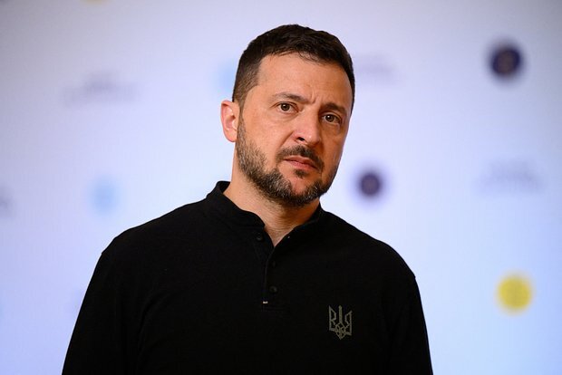 Rada deputatı Haaqa sammitində "Zelenski kimi dilənçilərə" yer göstərdi