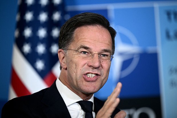 Bakay: Rutte İrana qarşı təcavüzü alqışlayıb, o, cinayətin ortağıdır