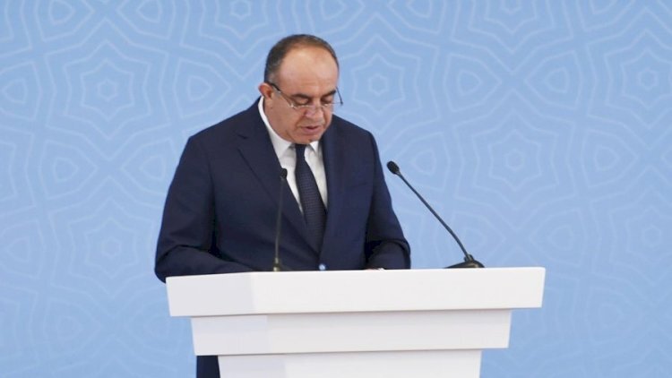İcra başçısı həbs edildi, müğənni faktları açdı