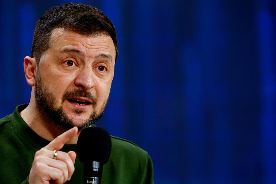 Zelenski: "Rusiya Ukraynaya gündə 700-1000 pilotsuz təyyarə buraxmağı planlaşdırır"