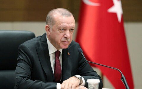 Ərdoğandan PKK-nın silahları təhvil verməsi ilə bağlı paylaşım