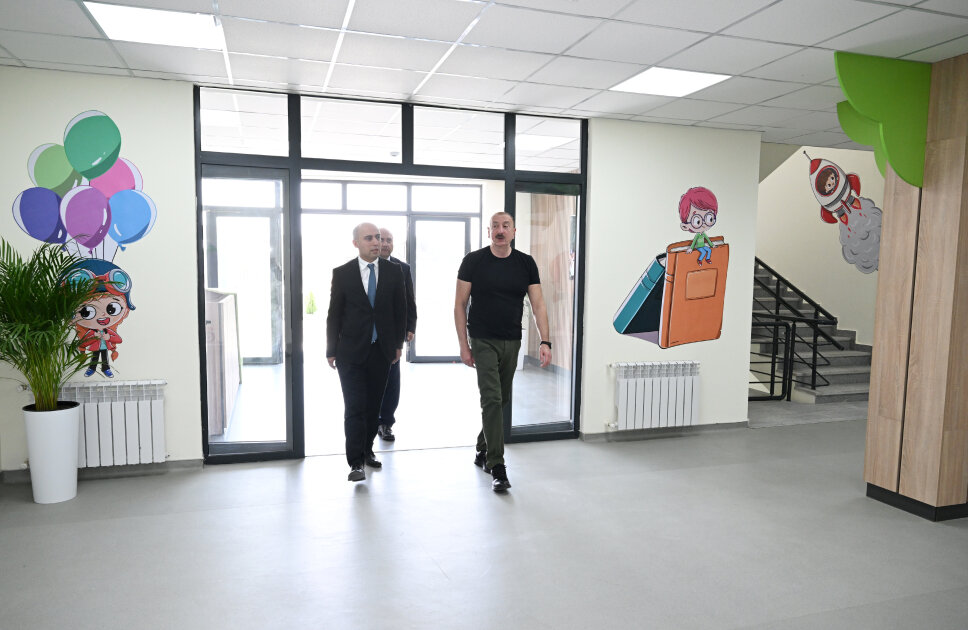 İlham Əliyev uşaq bağçasının açılışında iştirak edib