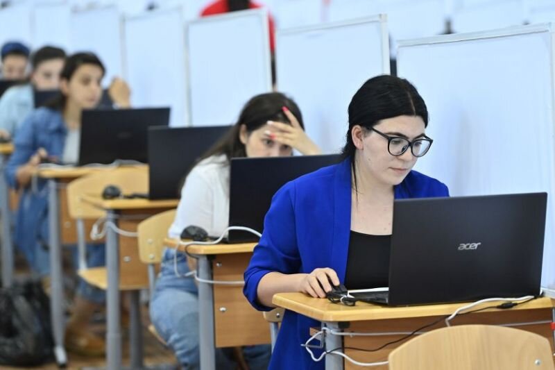 Müəllimlərin işə qəbulu ilə bağlı imtahanların nəticələri açıqlandı