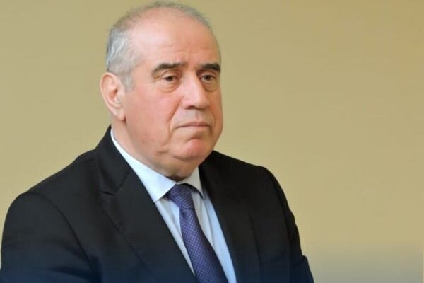 İcra başçısı UNİTAZ, ƏLÜZYUYAN, MİSMAR almaq üçün 77 min manatlıq müsabiqə elan etdi