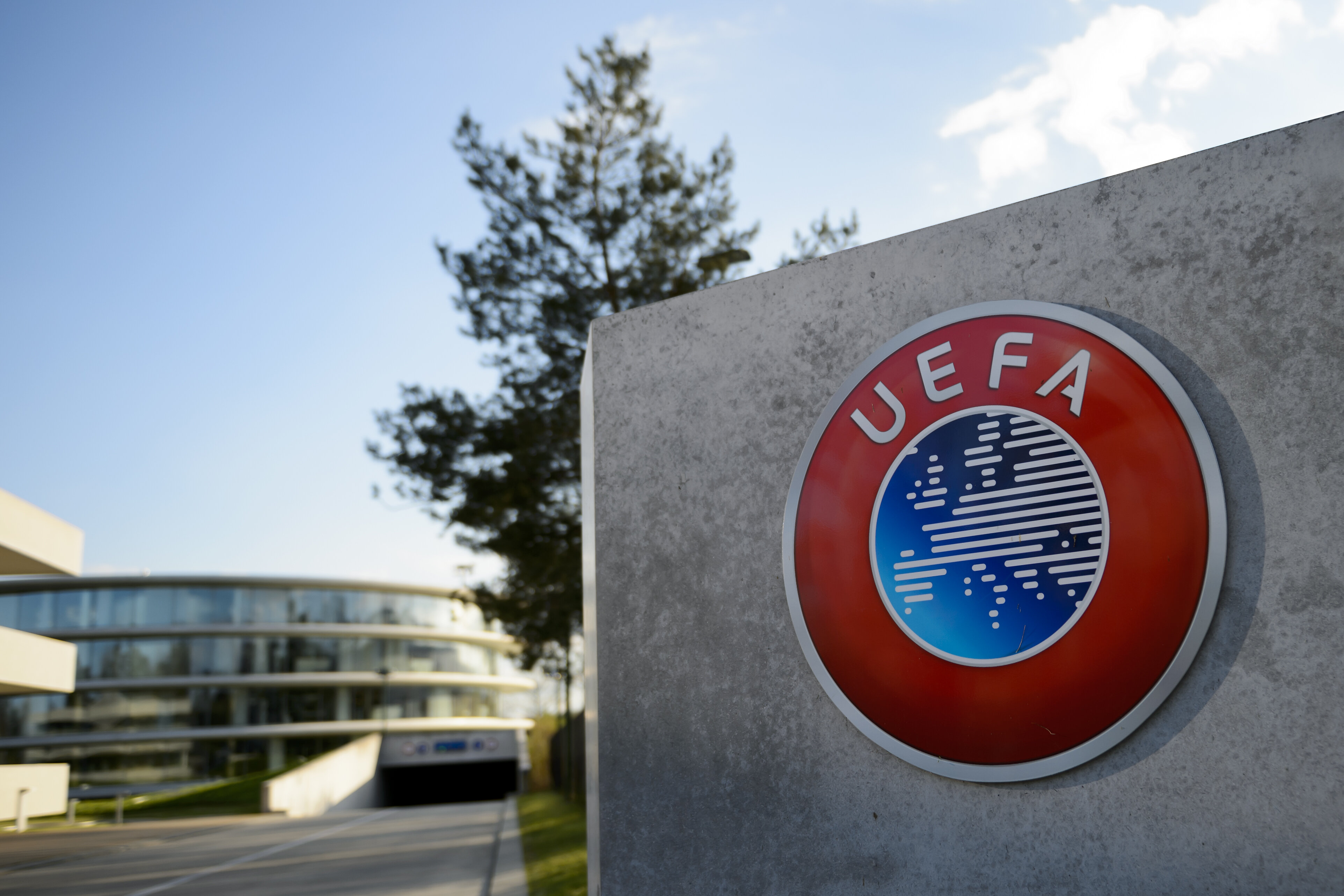 "Zirə"nin rəqibinə UEFA-dan ağır cəza