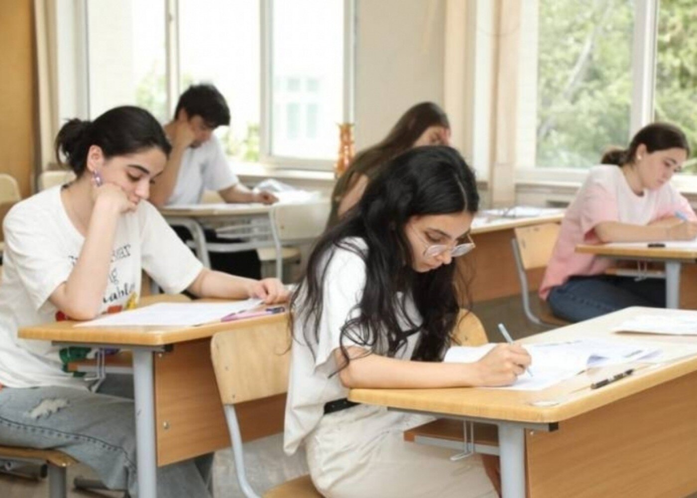 II və III qruplar üzrə qəbul imtahanı keçirildi