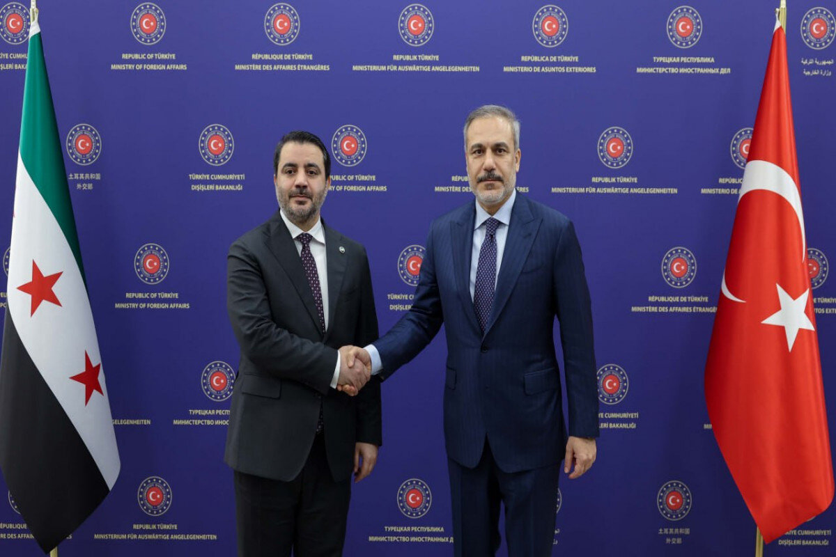 Hakan Fidan suriyalı həmkarı ilə İsrailin hücumlarını müzakirə etdi