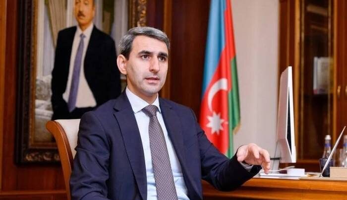 Bu məmurun 5 müavini, 4 müşaviri var- Bəs faydası necə?..