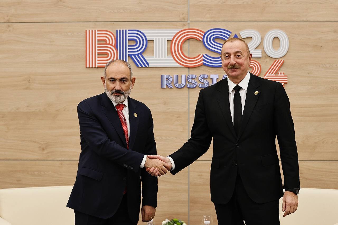 İlham Əliyev və Paşinyan Dubayda görüşə bilər