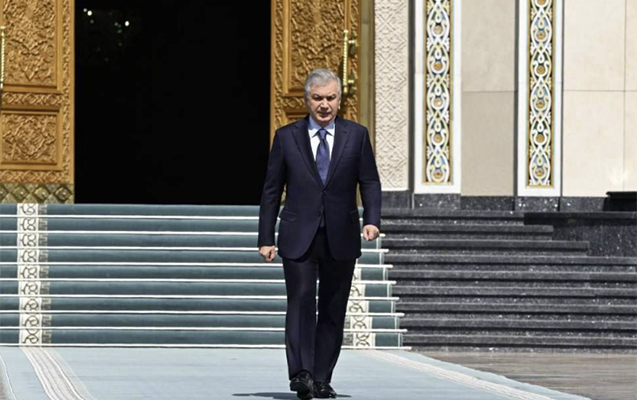 Mirziyoyev Azərbaycandadır - Yenilənib